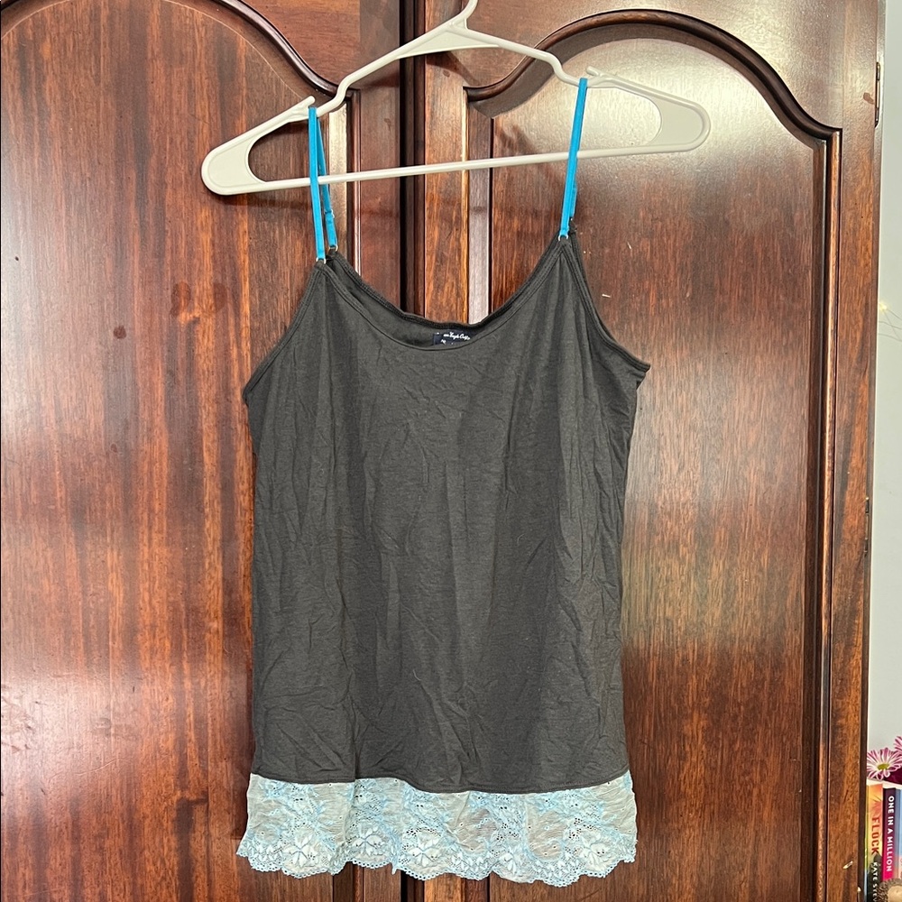 American Eagle Women's Size L Grey Lace Camisole